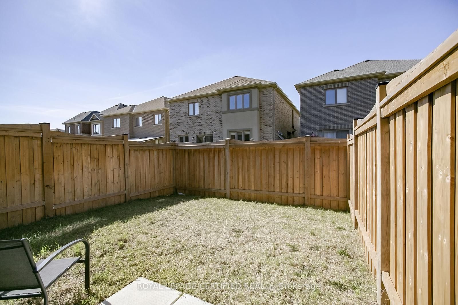 32 Dalbeattie Drive