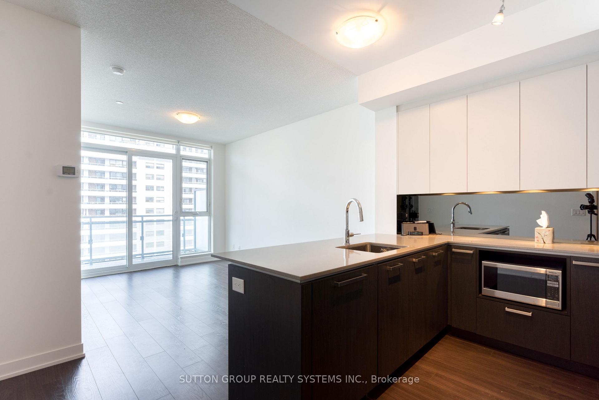 2 Bedrooms Condo at 1830 Bloor, Toronto For sale