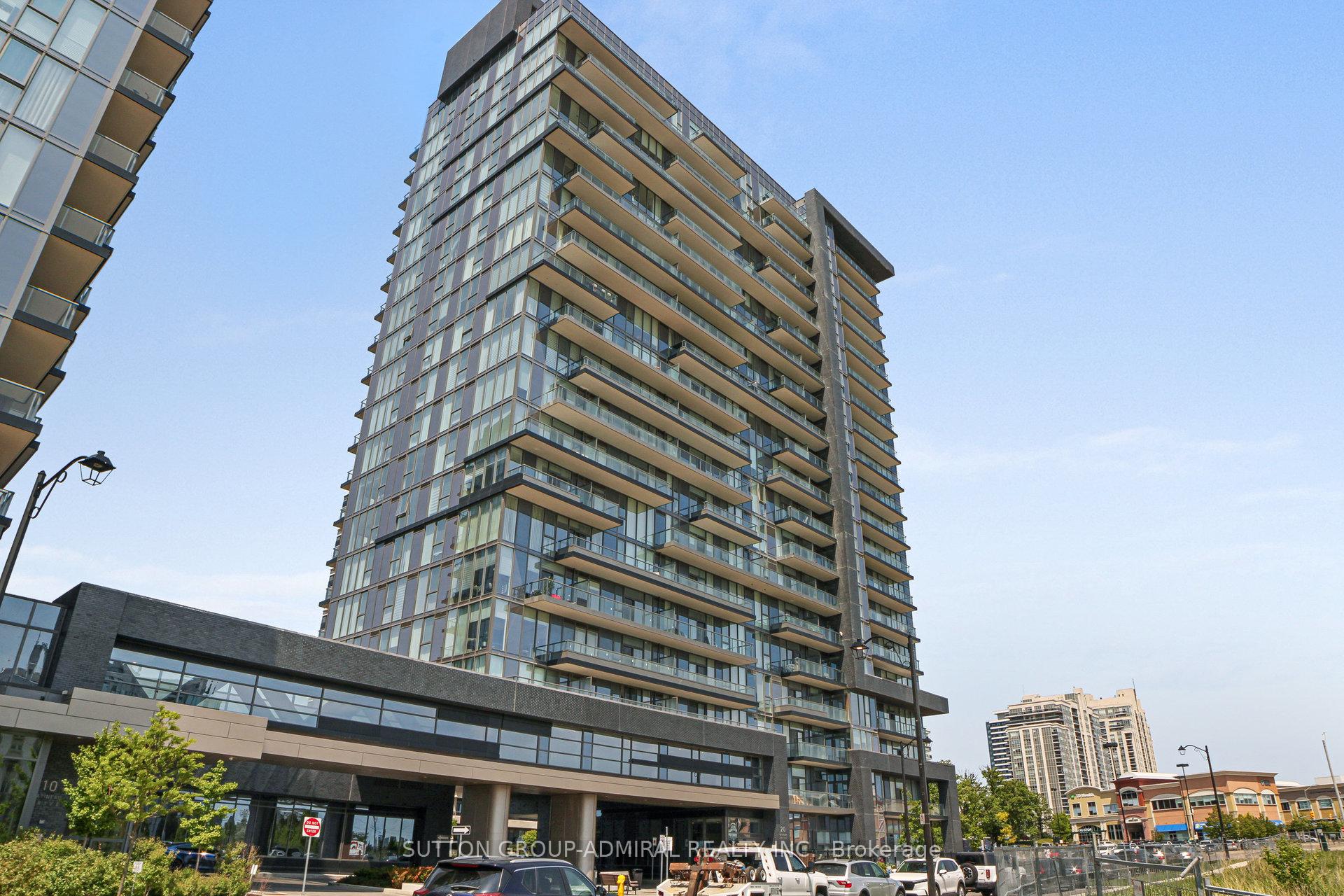 2 Bedrooms Condo at 20 Gatineau, Vaughan For sale