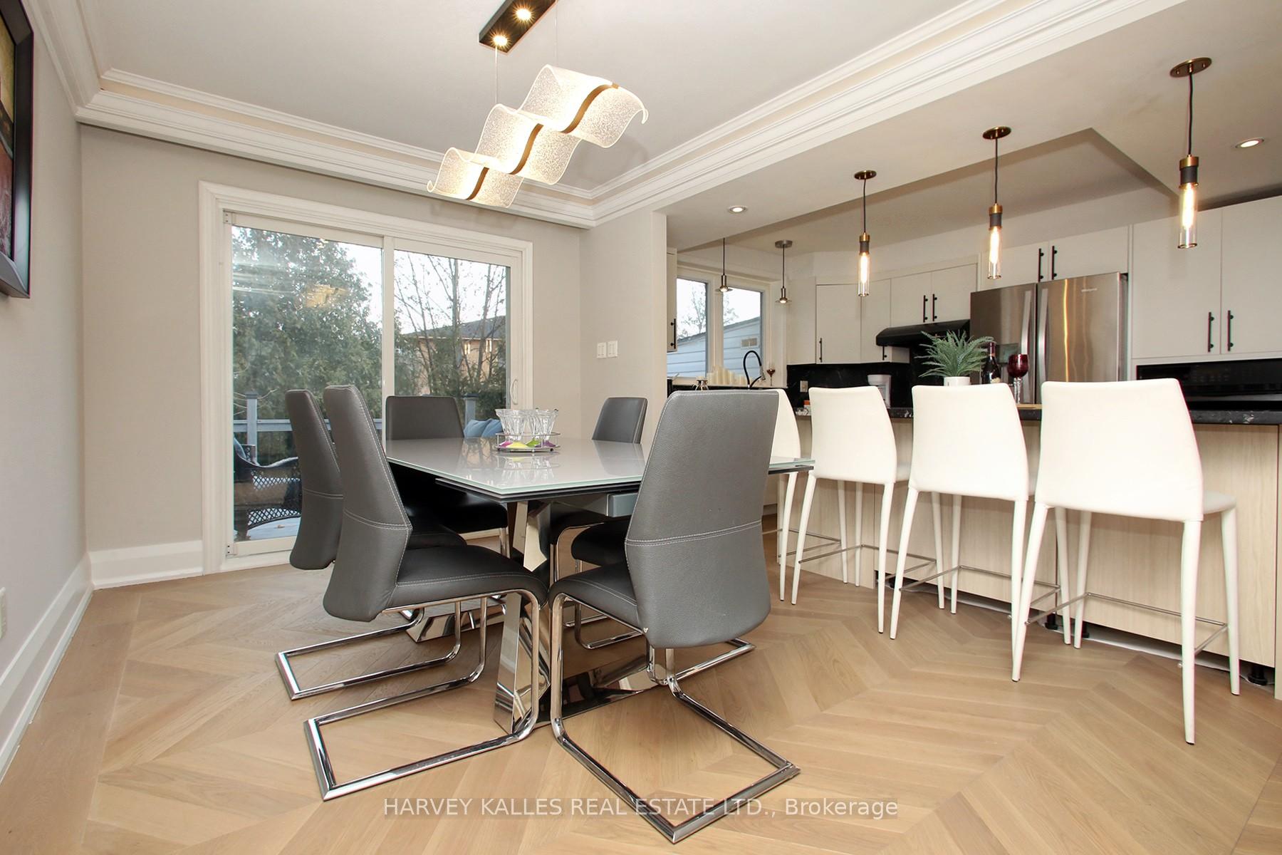 16 Wedgeport Place