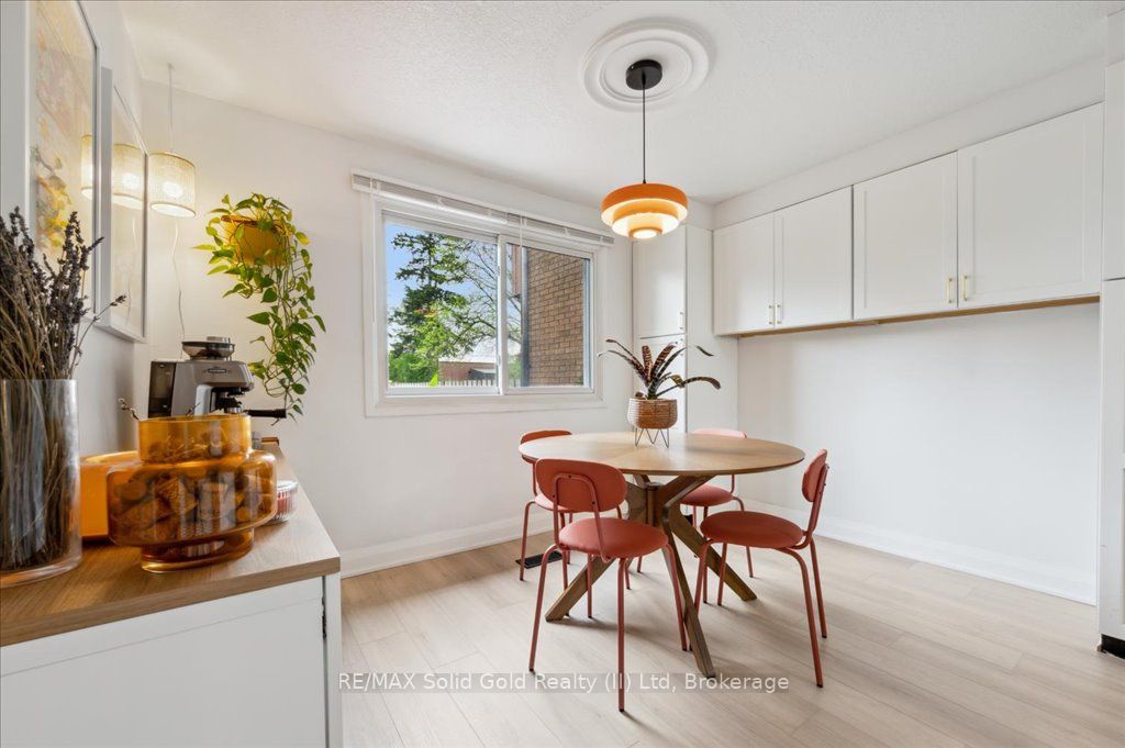 104 Kingswood Drive, #17