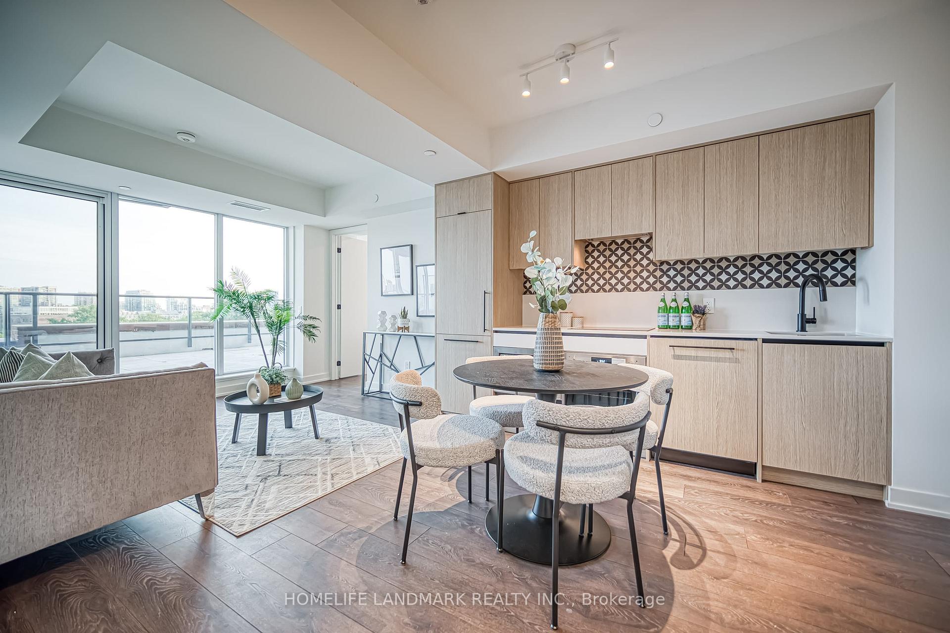 2 Bedrooms Condo at 1200 Dundas, Toronto For sale