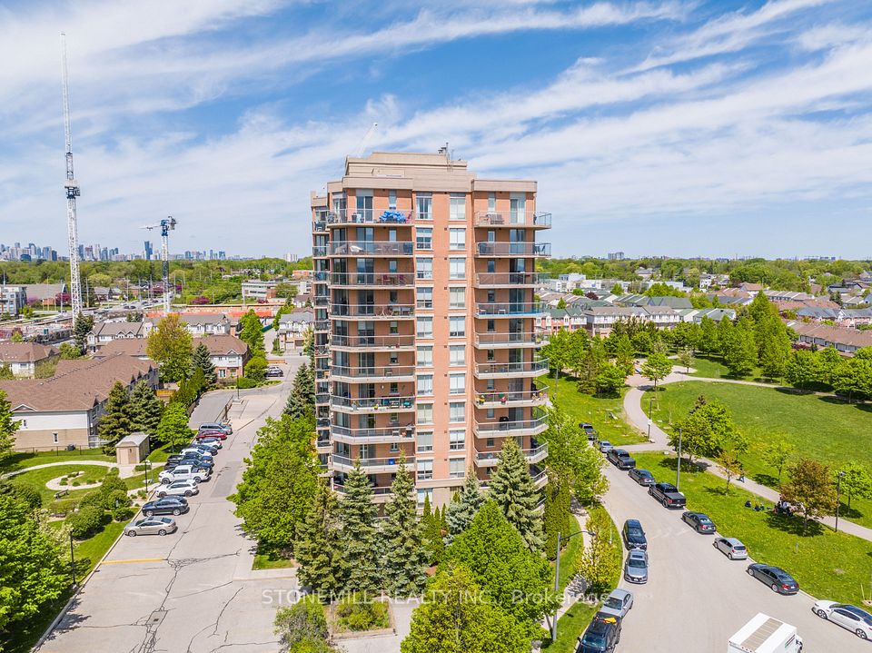 1150 Parkwest