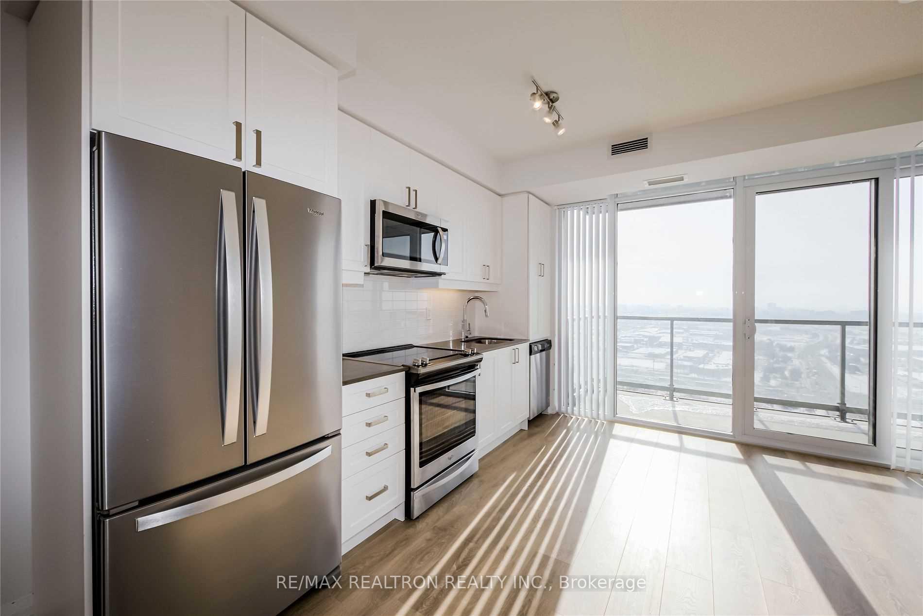 2 Bedrooms Condo at 7895 Jane, Vaughan For sale