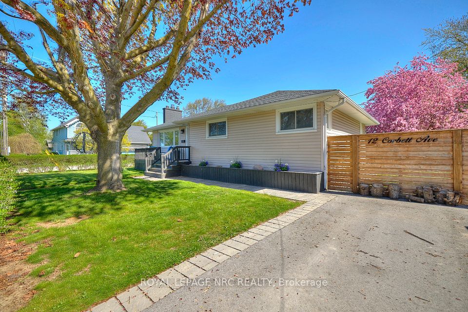 12 CORBETT Avenue, St. Catharines, ON L2N 5M5