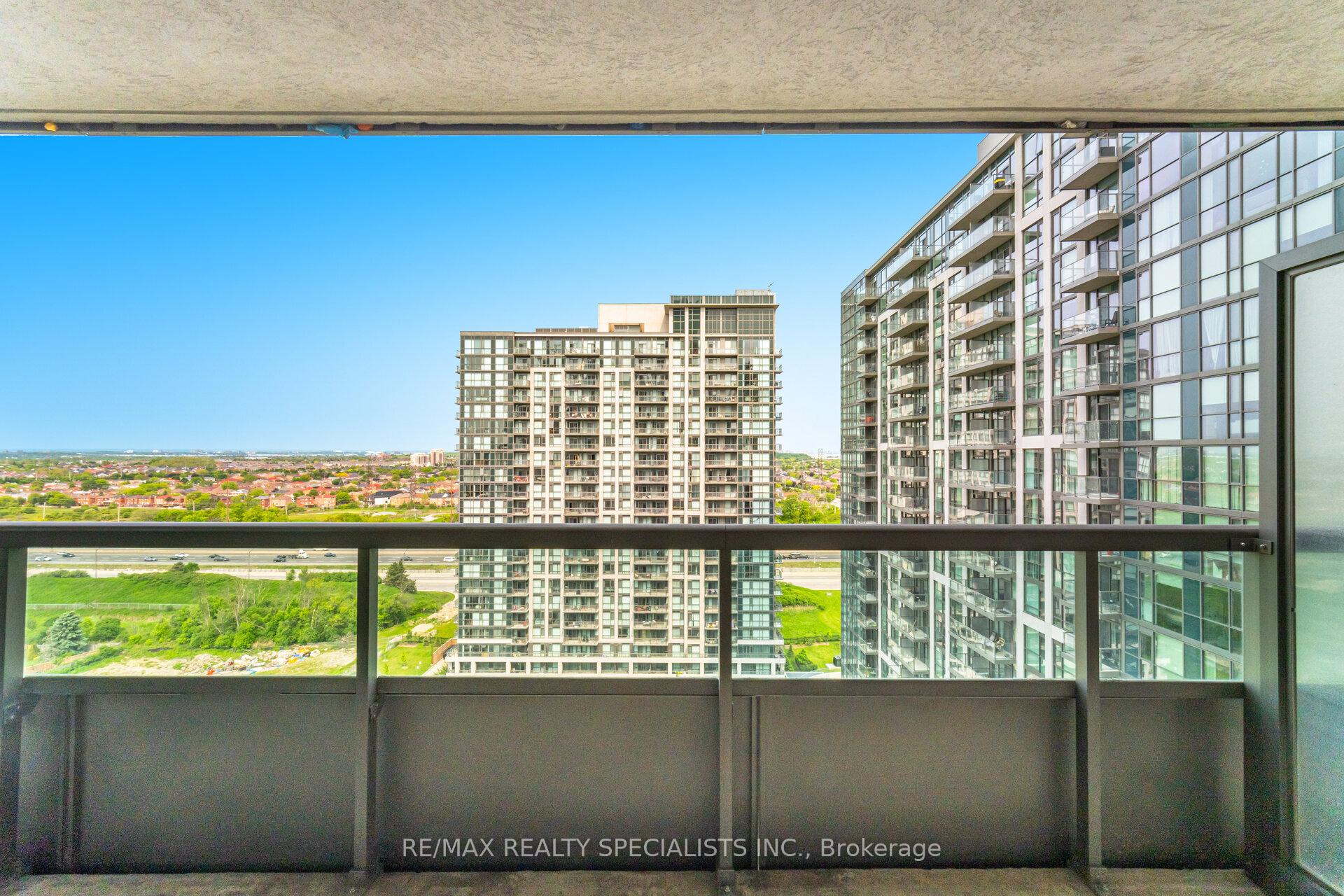 2 Bedrooms Condo at 335 Rathburn, Mississauga For sale