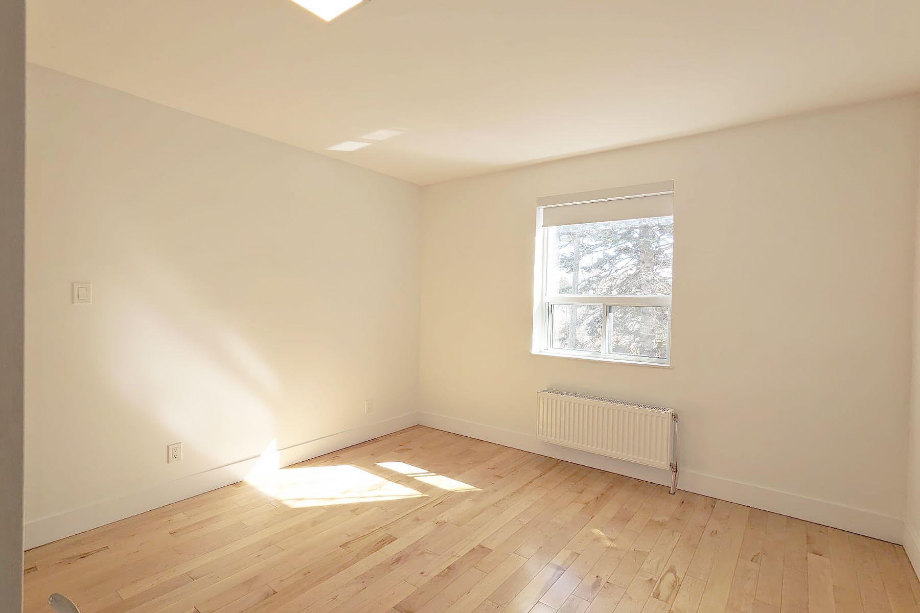 2901 St Clair Avenue E 10