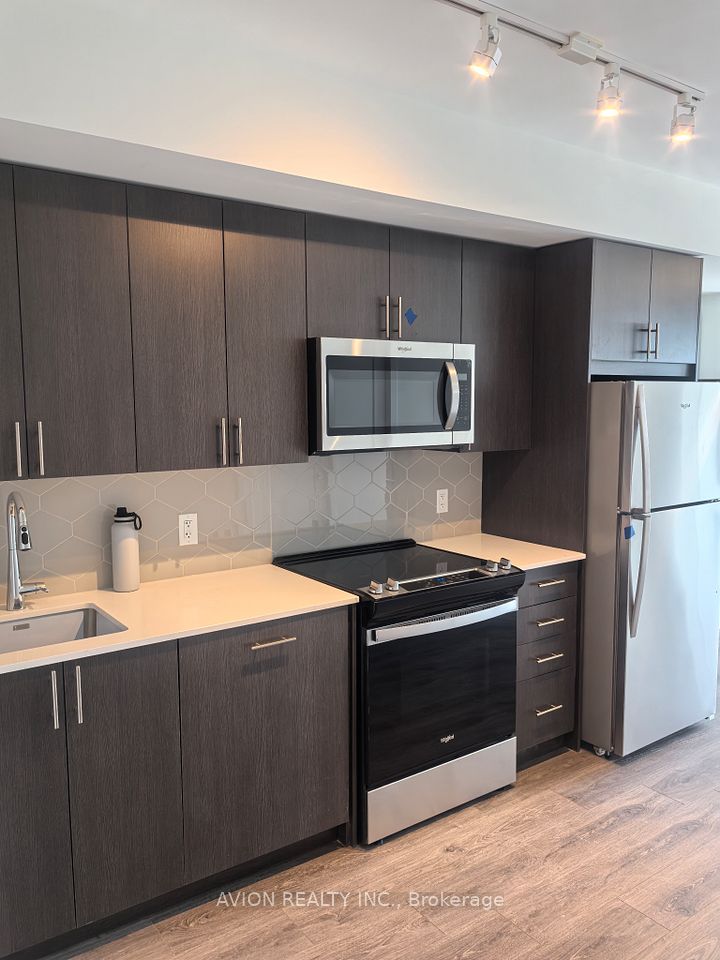 2545 Simcoe