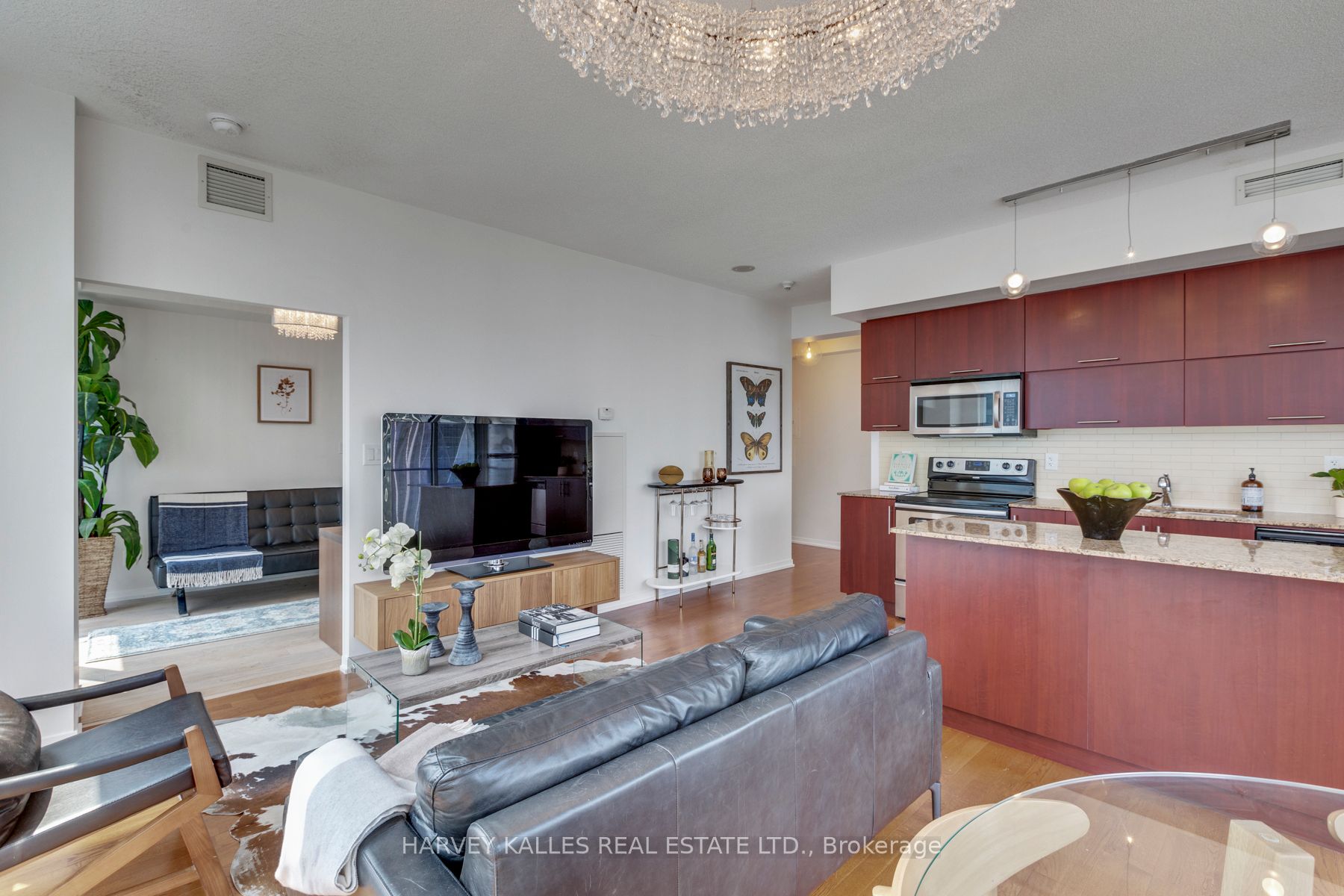 55 Bremner Boulevard 2907