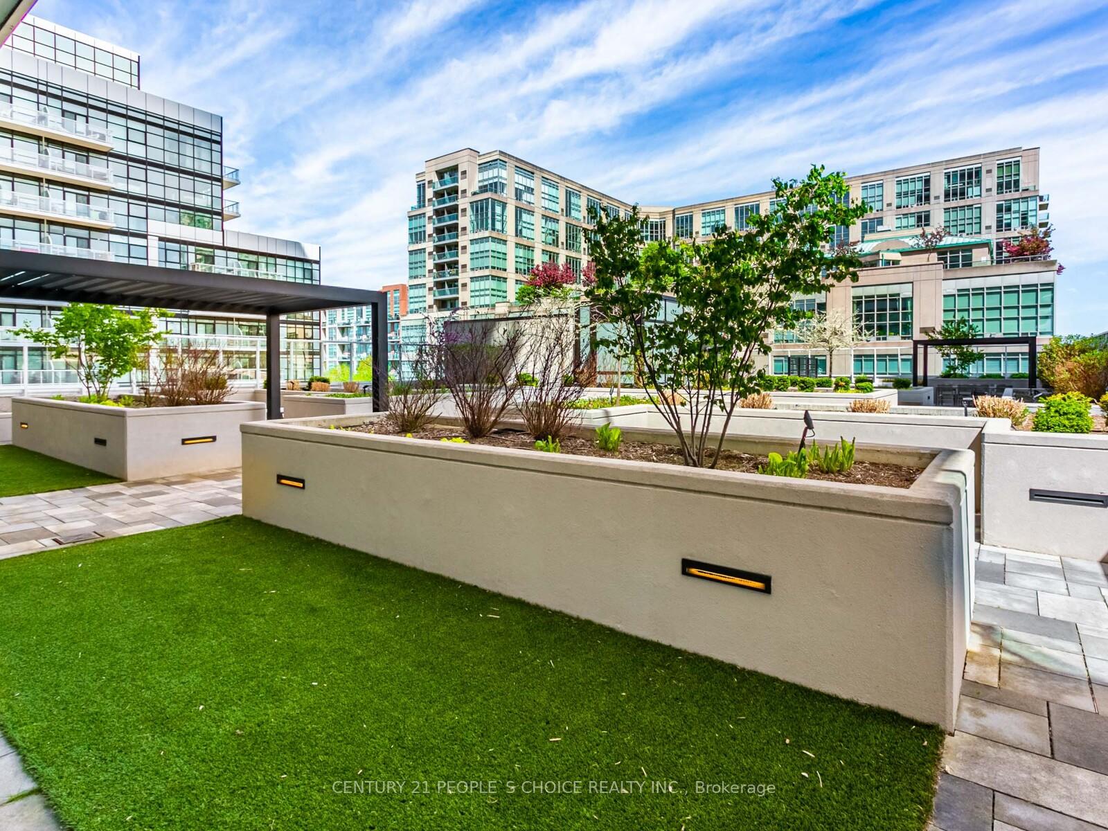 2 Bedrooms Condo at 251 Manitoba, Toronto For sale