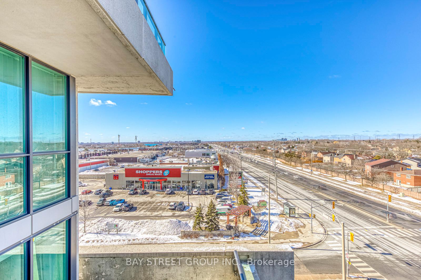 2 Bedrooms Condo at 3985 Grand Park, Mississauga For sale