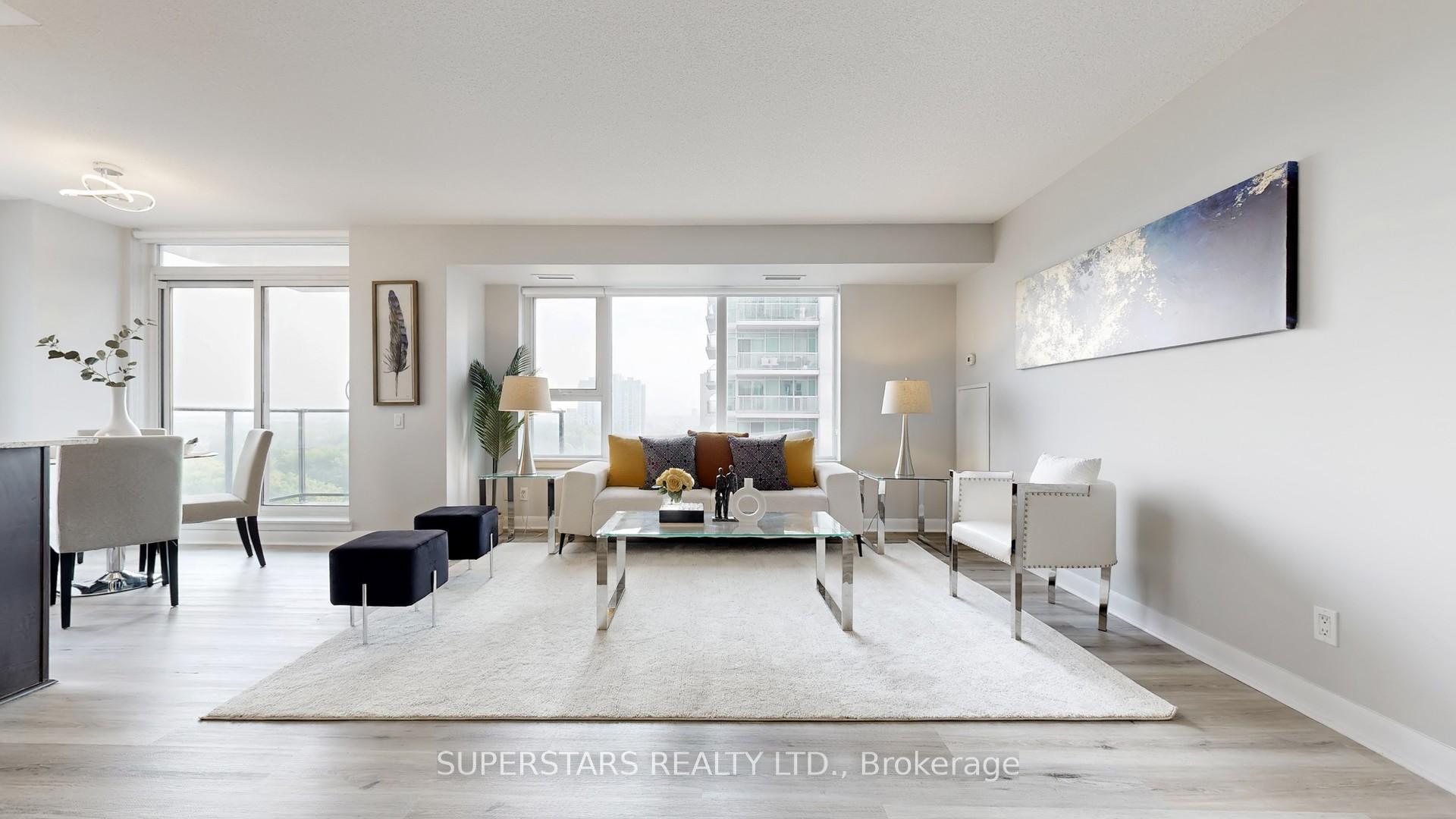 2 Bedrooms Condo at 25 Town Centre, Toronto For sale