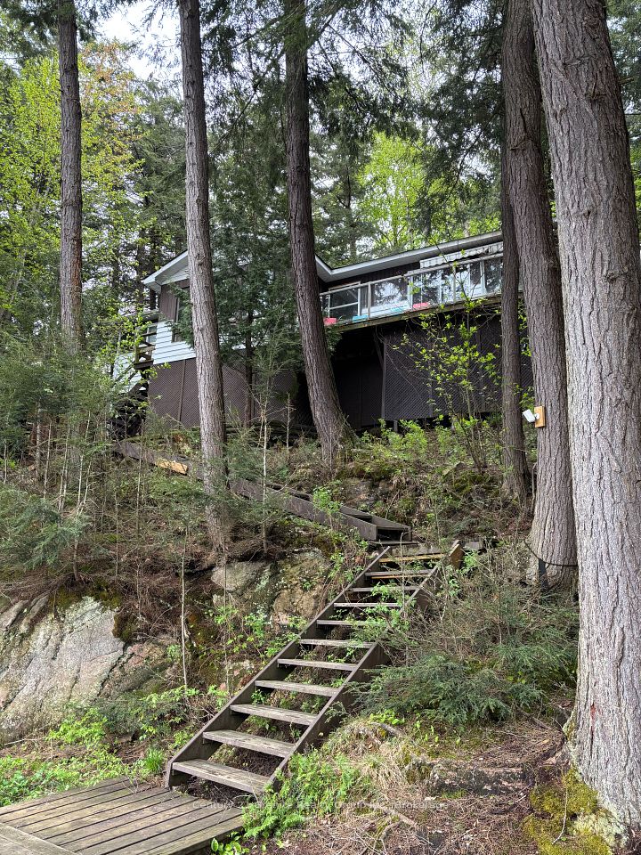1023 Cassia Lane, Minden Hills, ON K0M 2K0