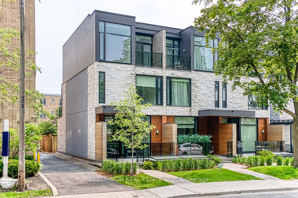 117 Roselawn