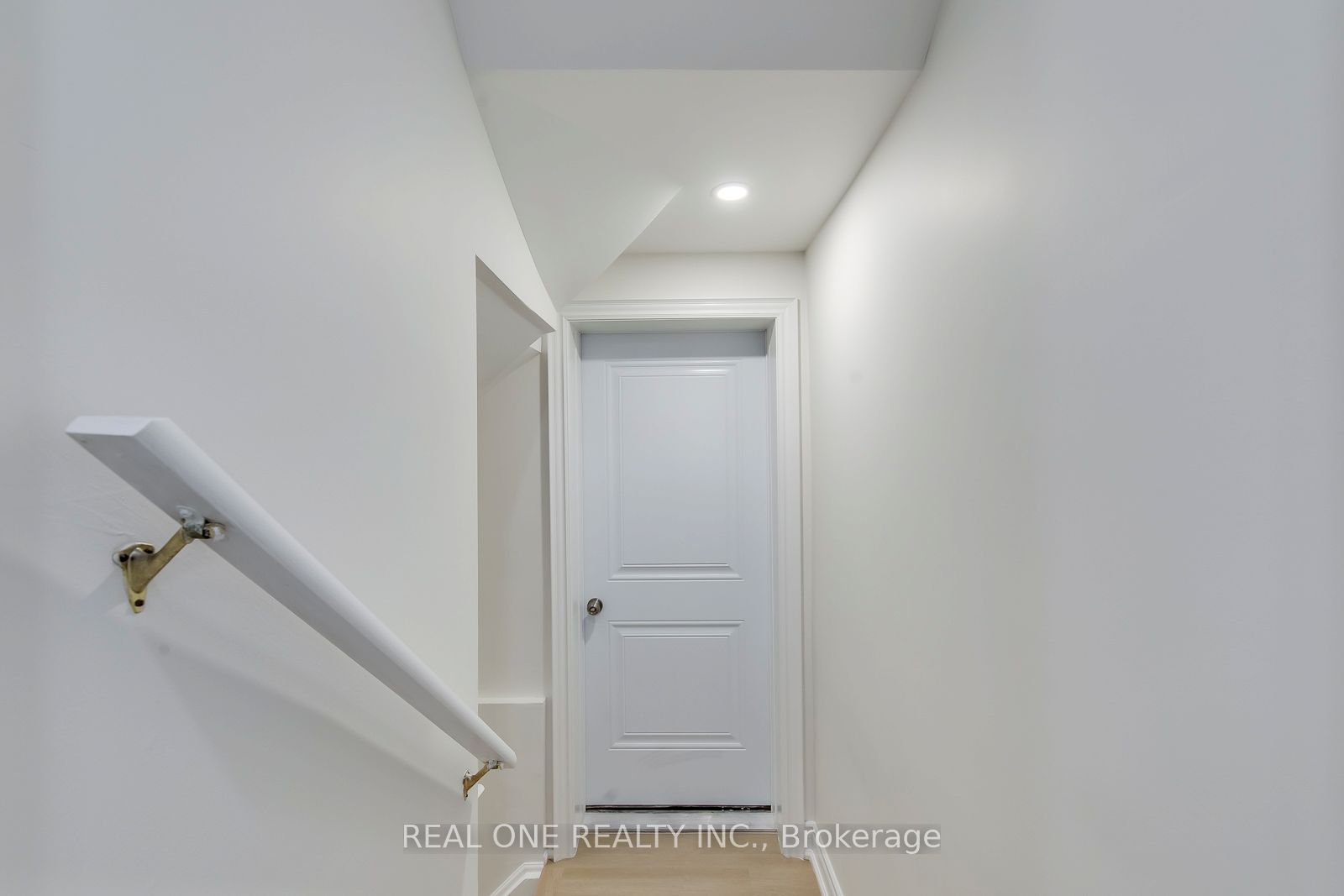 845 Winterton Way