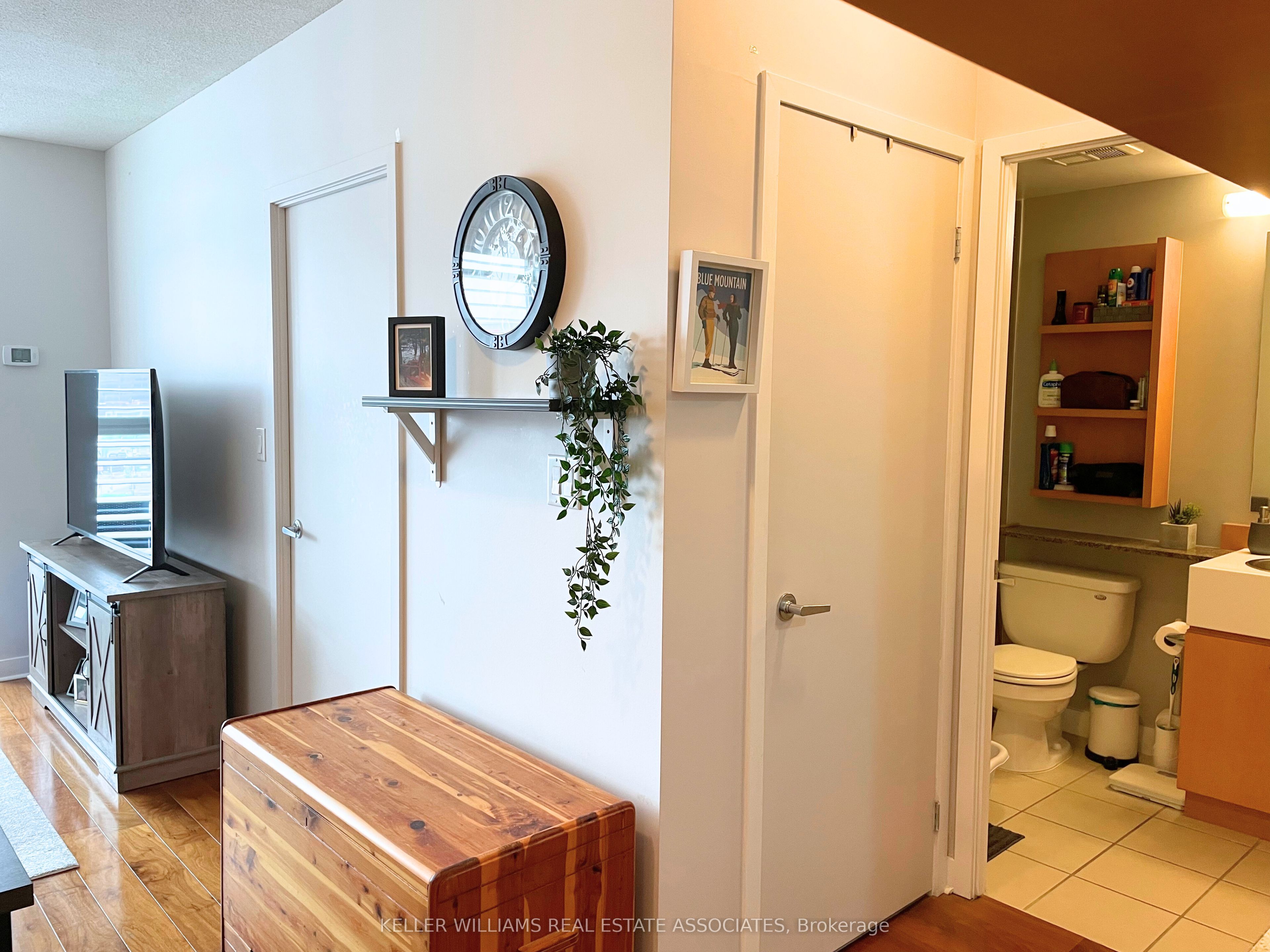 5 Mariner Terrace, #1011