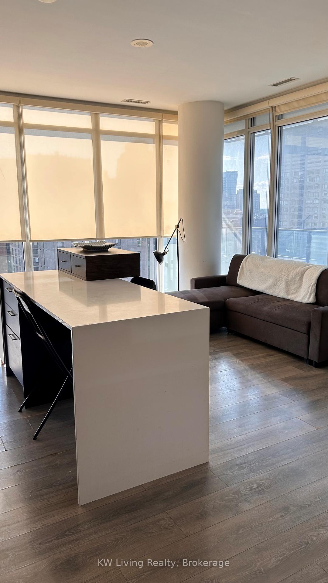 1 Bedroom Condo at 75 St Nicholas, Toronto For sale