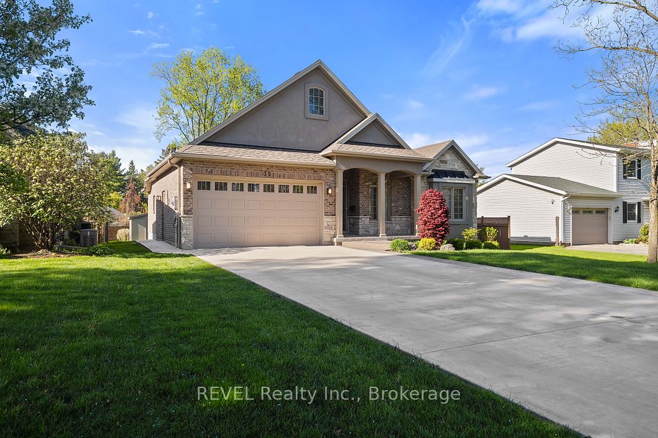 39 Hurricane Road, Pelham, ON L0S 1E3