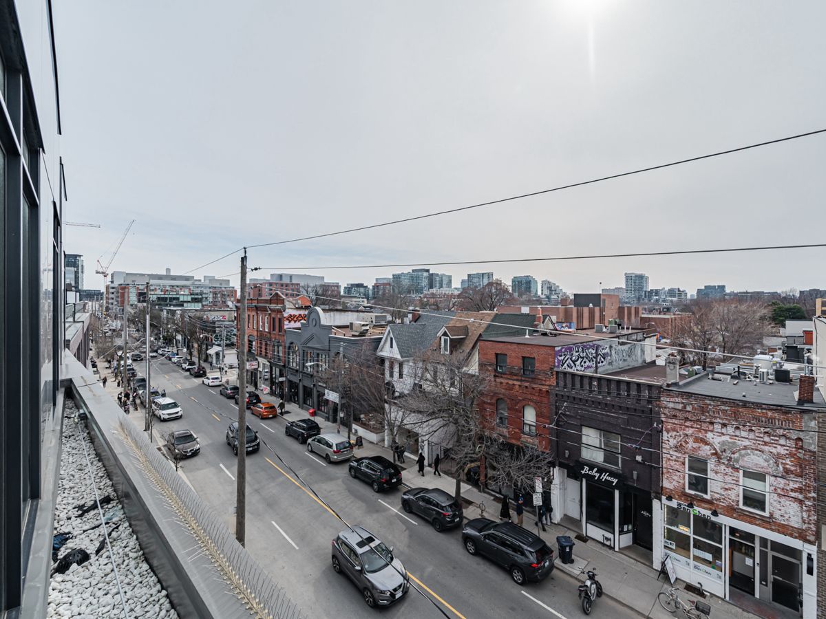 109 Ossington Avenue 407