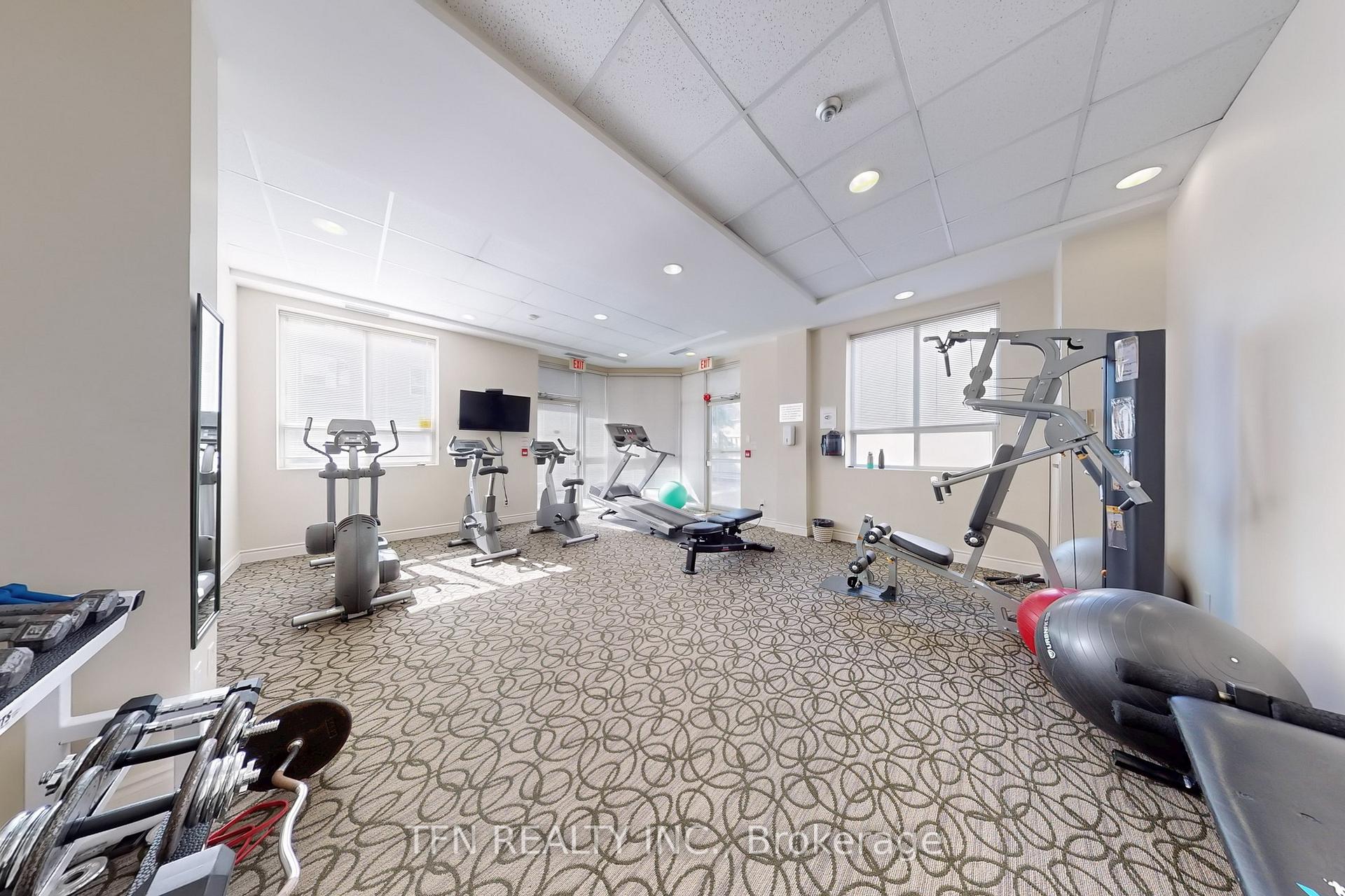 3 Bedrooms Condo at 3130 Yonge, Toronto For sale