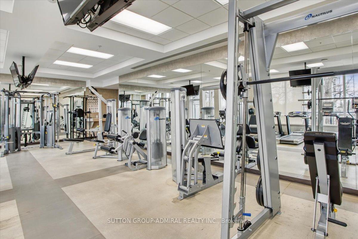 2 Bedrooms Condo at 95 North Park, Vaughan For sale