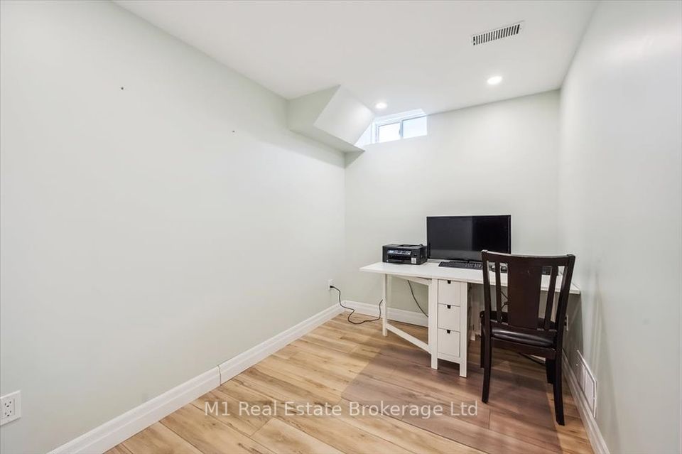 161 Starlight Avenue