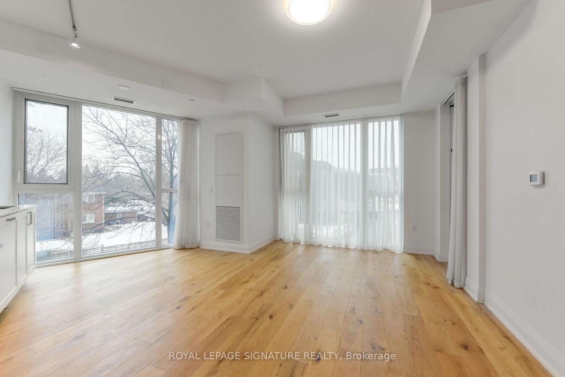 2 Bedrooms Condo at 293 The Kingsway,  Toronto For sale