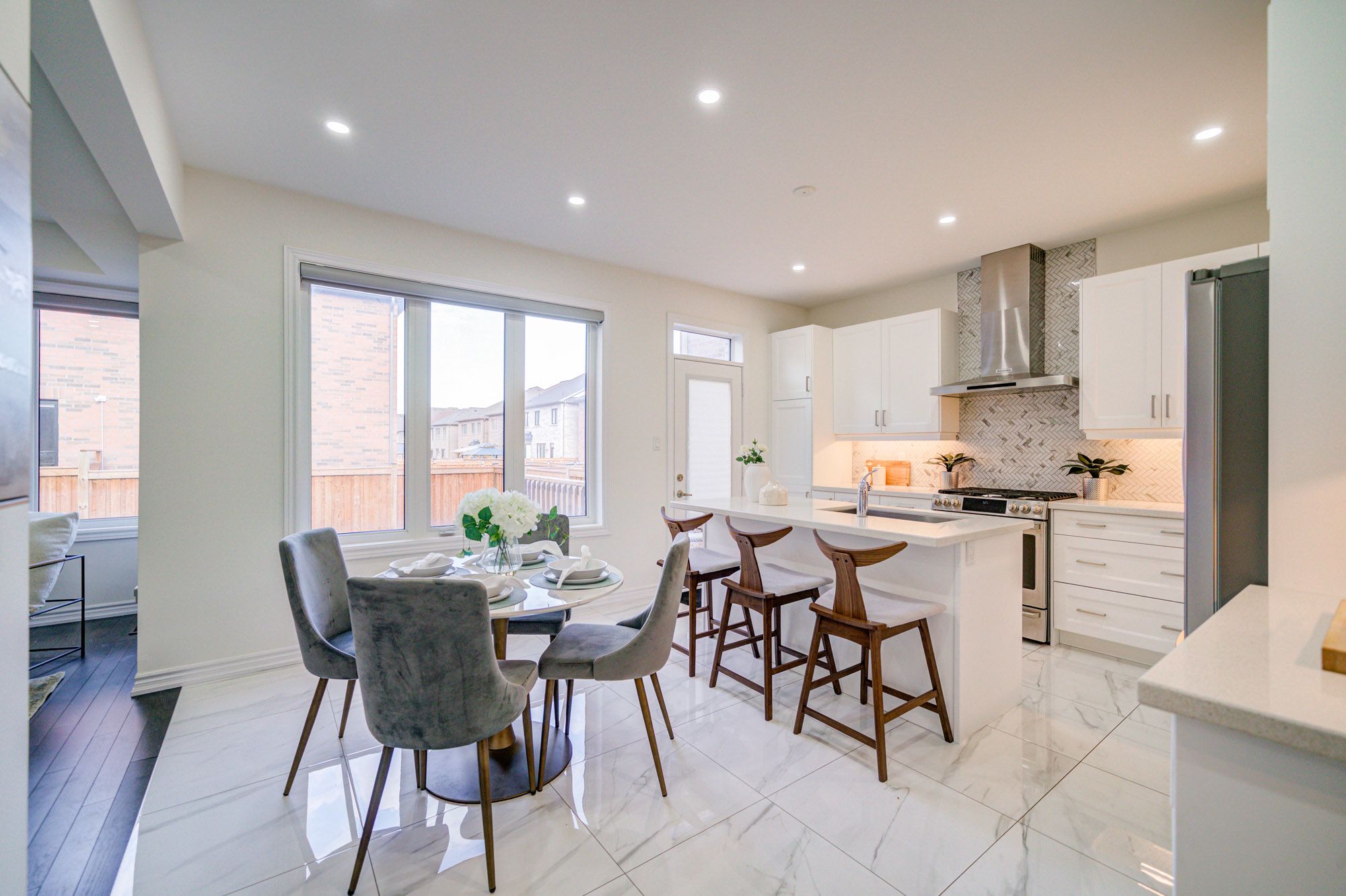 7 Capstan Court