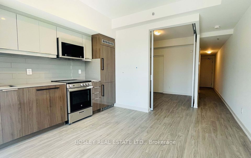 2211 Kingston