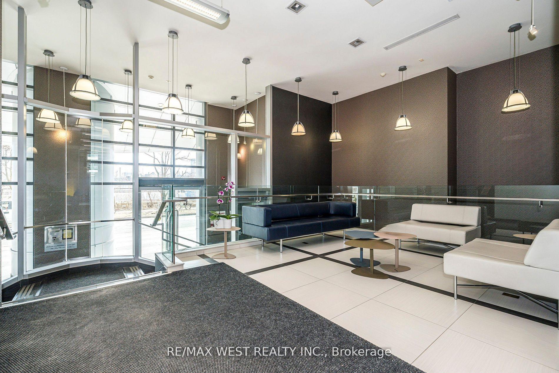 2 Bedrooms Condo at 380 Macpherson, Toronto For sale