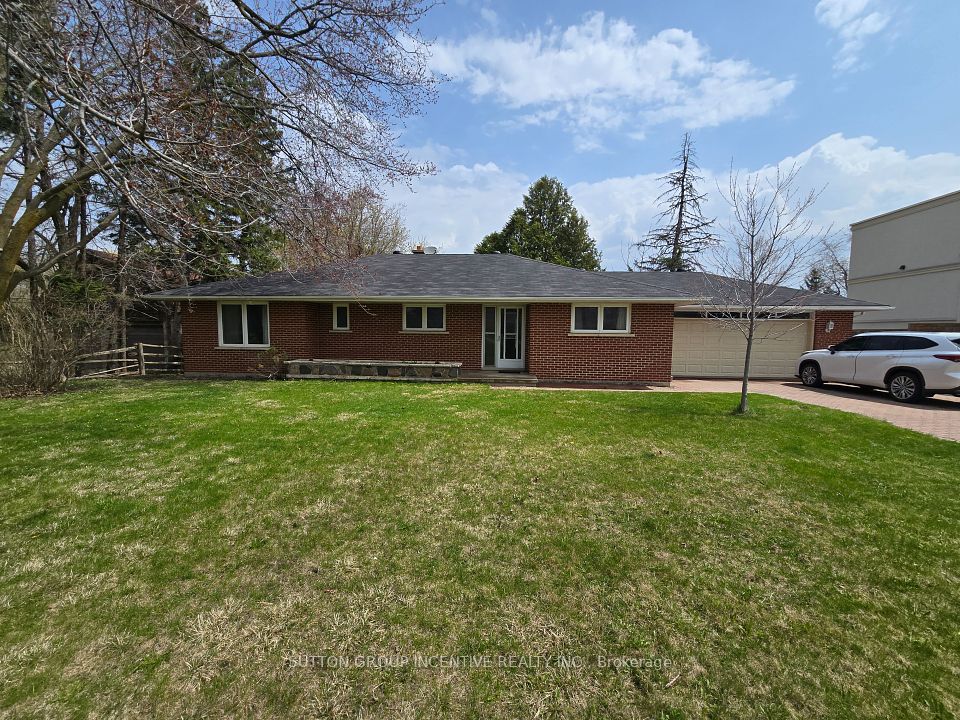 9947 Woodbine
