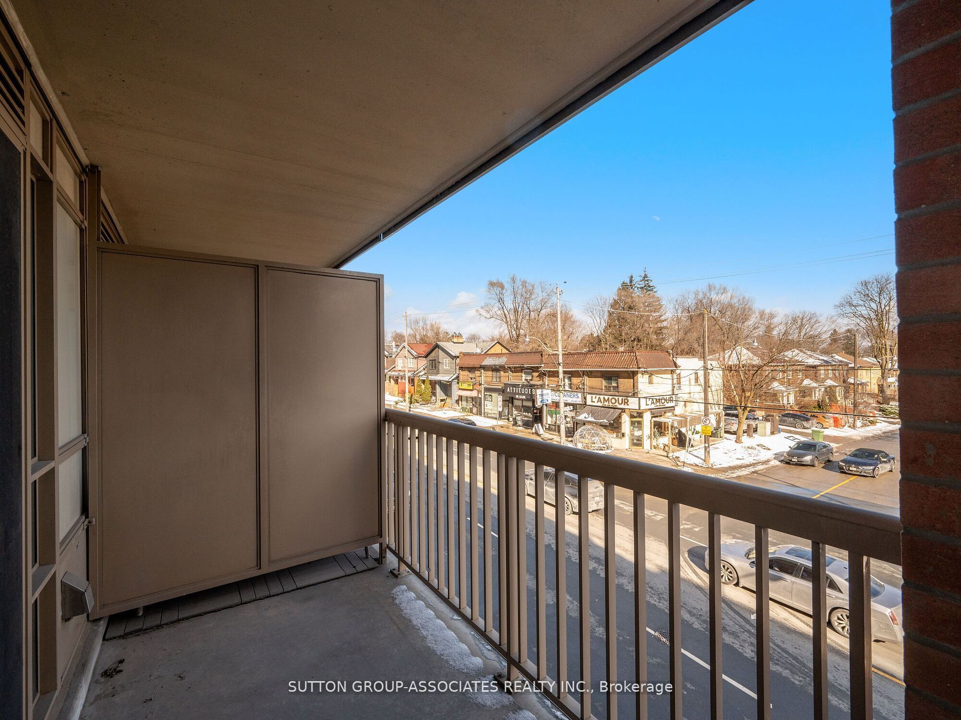900 Mount Pleasant Road, #320
