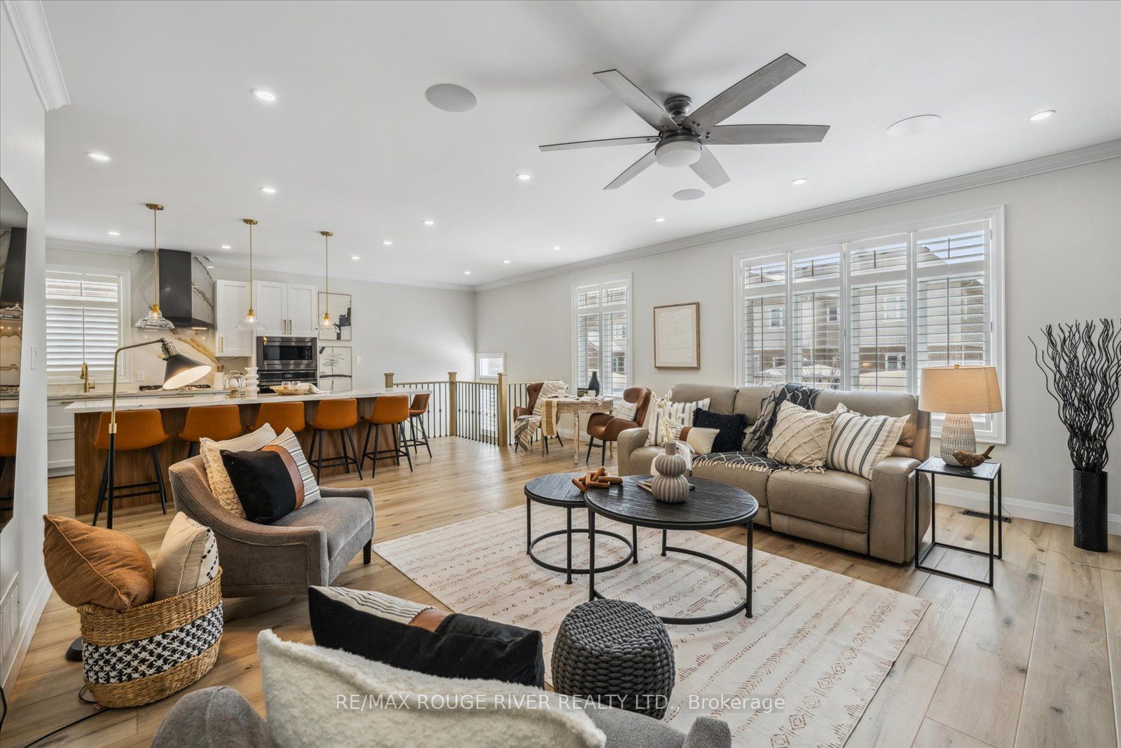 448 West Scugog Lane