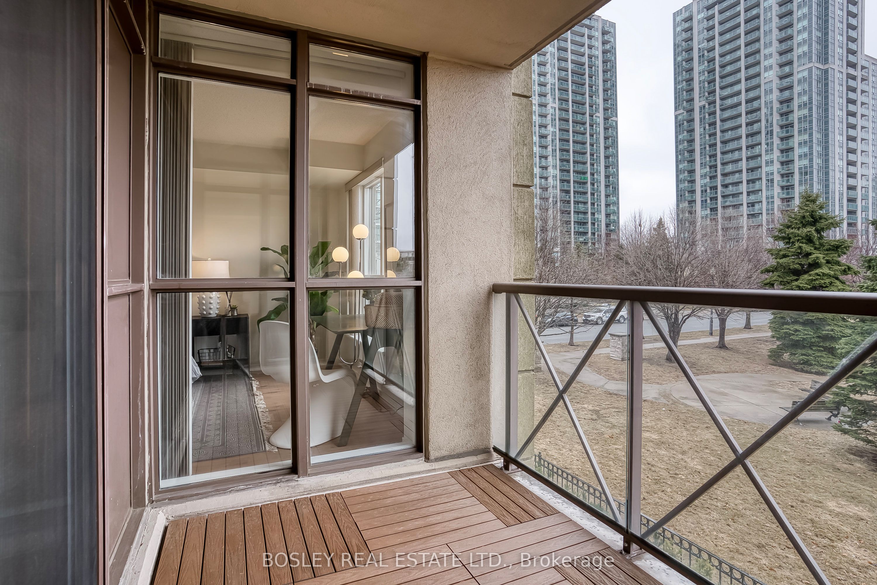 51 Harrison Garden Boulevard, #203