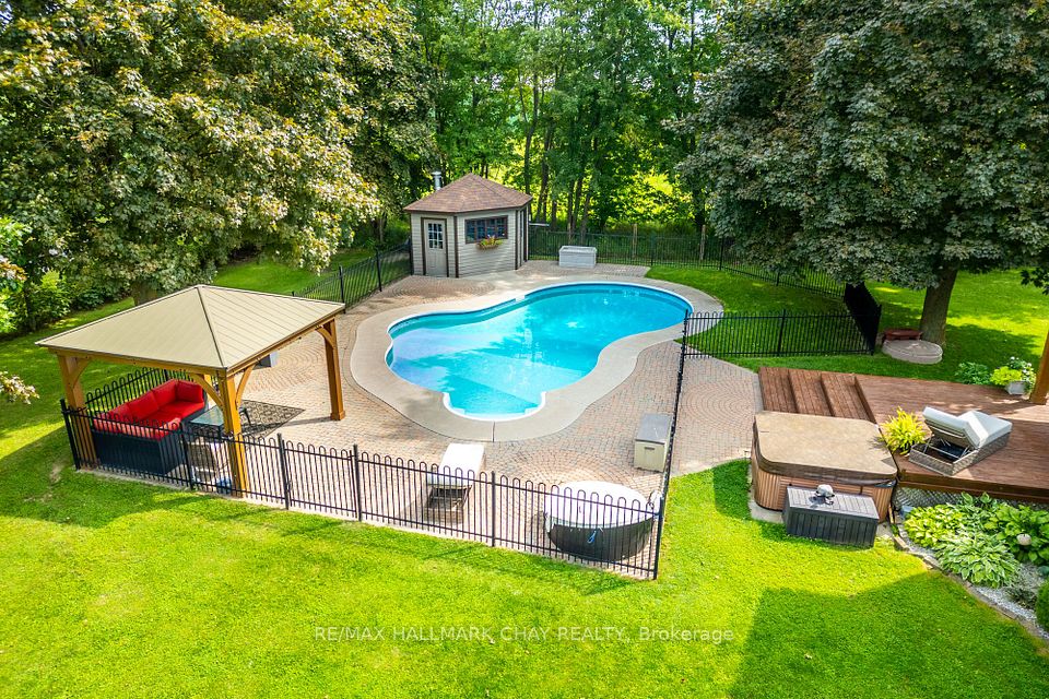 2389 Concession Road 8, Adjala-Tosorontio, ON L0G 1W0