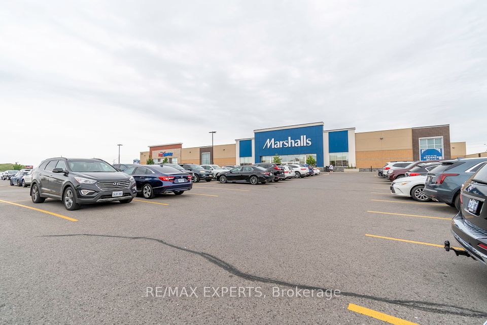 https://trreb-image.ampre.ca/kKSxr0hBIvjoq-J14UxbCTcY2B7FEUIIbpKCPSkWs5Q/rs:fit:960:960/wm:.5:so:0:50:.4/wmsh:10/wmt:PHNwYW4gZm9yZWdyb3VuZD0nd2hpdGUnIGZvbnQ9JzY4Jz5SRS9NQVggRVhQRVJUUywgQnJva2VyYWdlPC9zcGFuPg/L3RycmViL2xpc3RpbmdzLzQwLzk2LzMxLzg2L3AvZWIyNmExN2UtMzY2ZC00OGU3LWI2ZTMtN2MwZjcwNzBmOGVlLkpQRw.jpg
