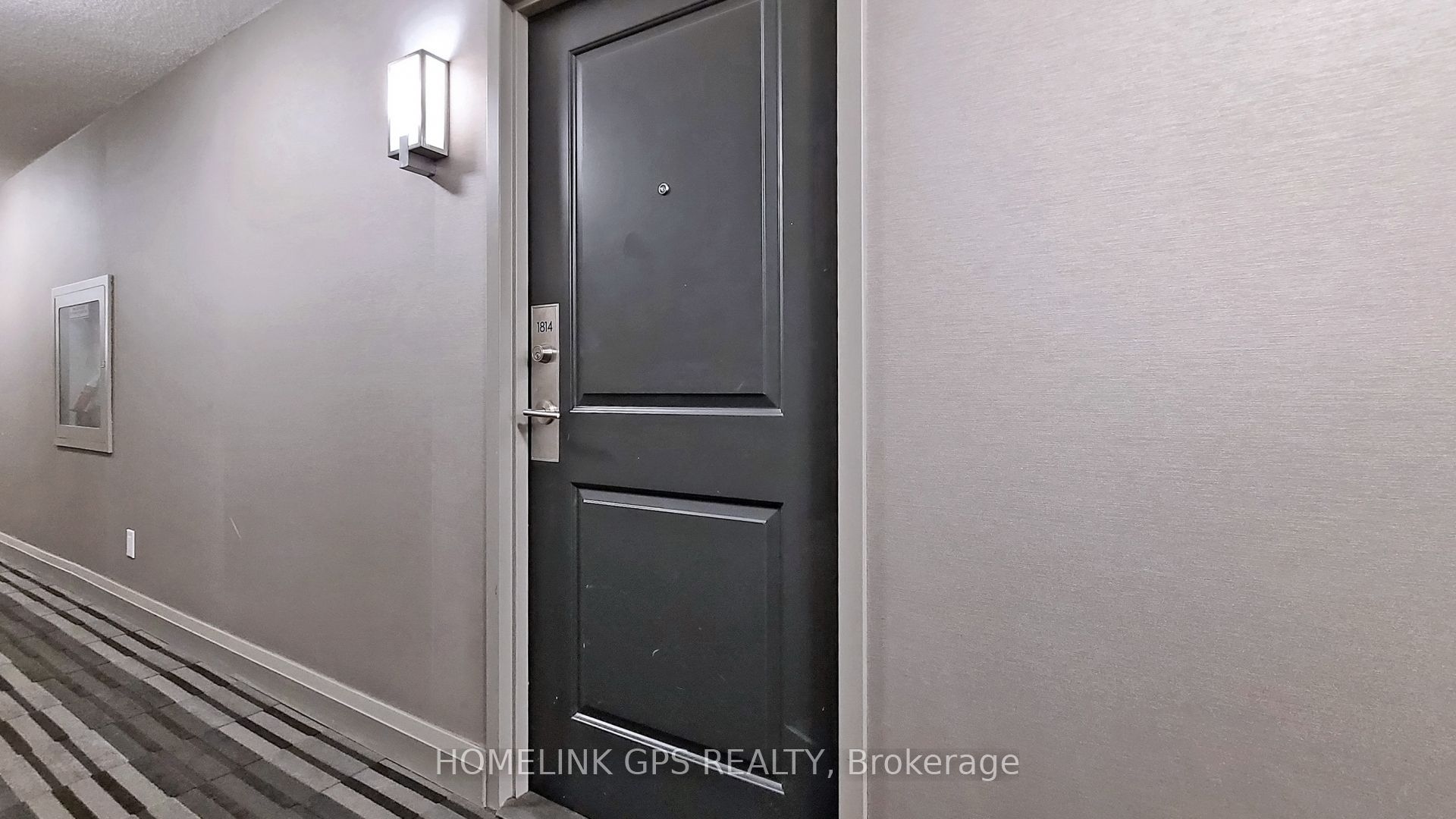 35 Bastion Street, #1814