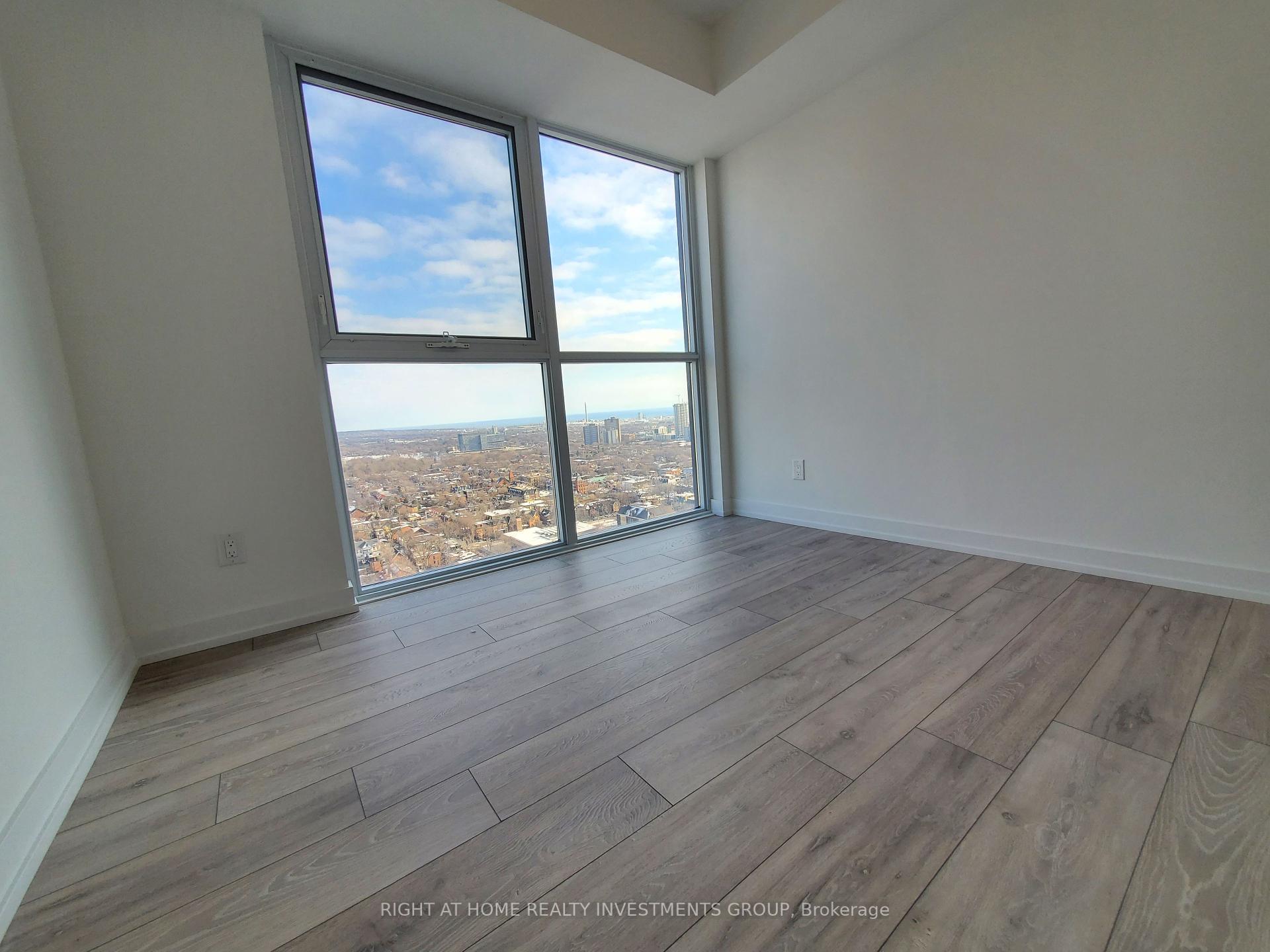 1 Bedroom Condo at 159 Wellesley, Toronto For sale