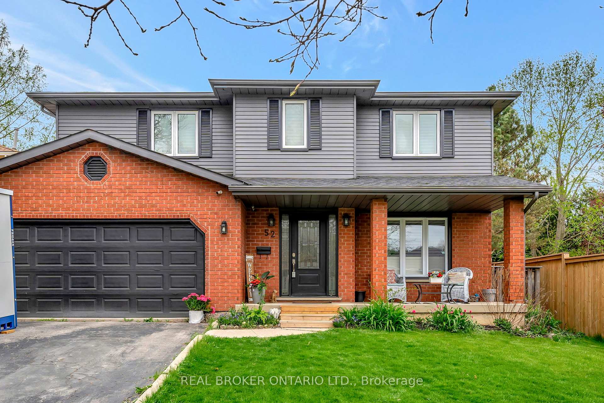 52 Beckett Drive, Brantford, ON N3T 6G2