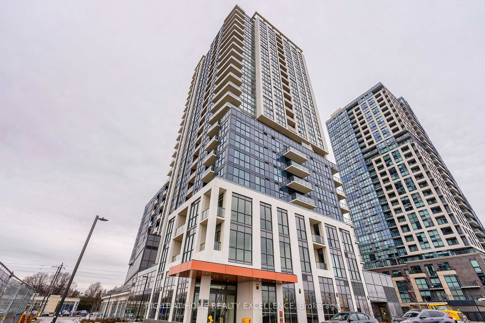 2 Bedrooms Condo at 50 Thomas Riley, Toronto For sale