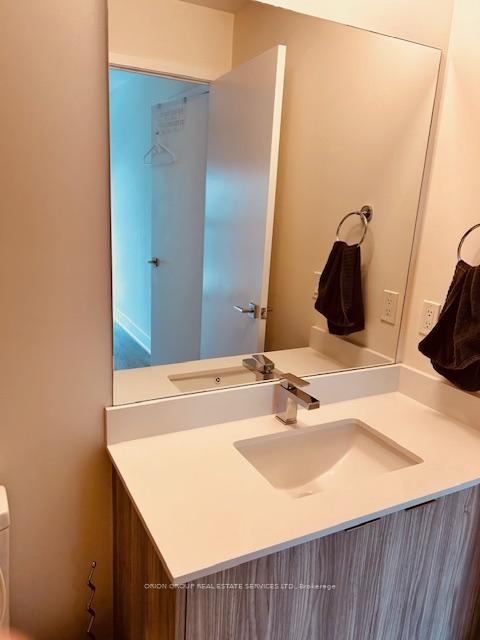 2 Bedrooms Condo at 2908 Highway 7,  Vaughan For sale