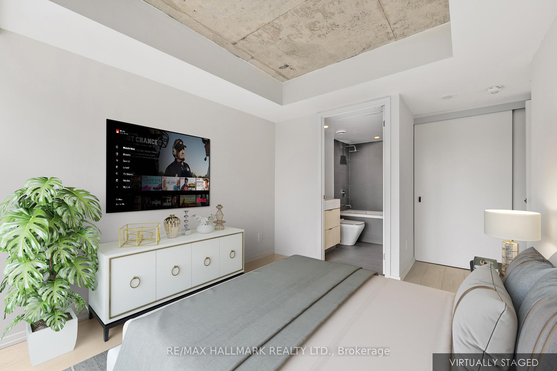 2 Bedrooms Condo at 5 Soudan, Toronto For sale