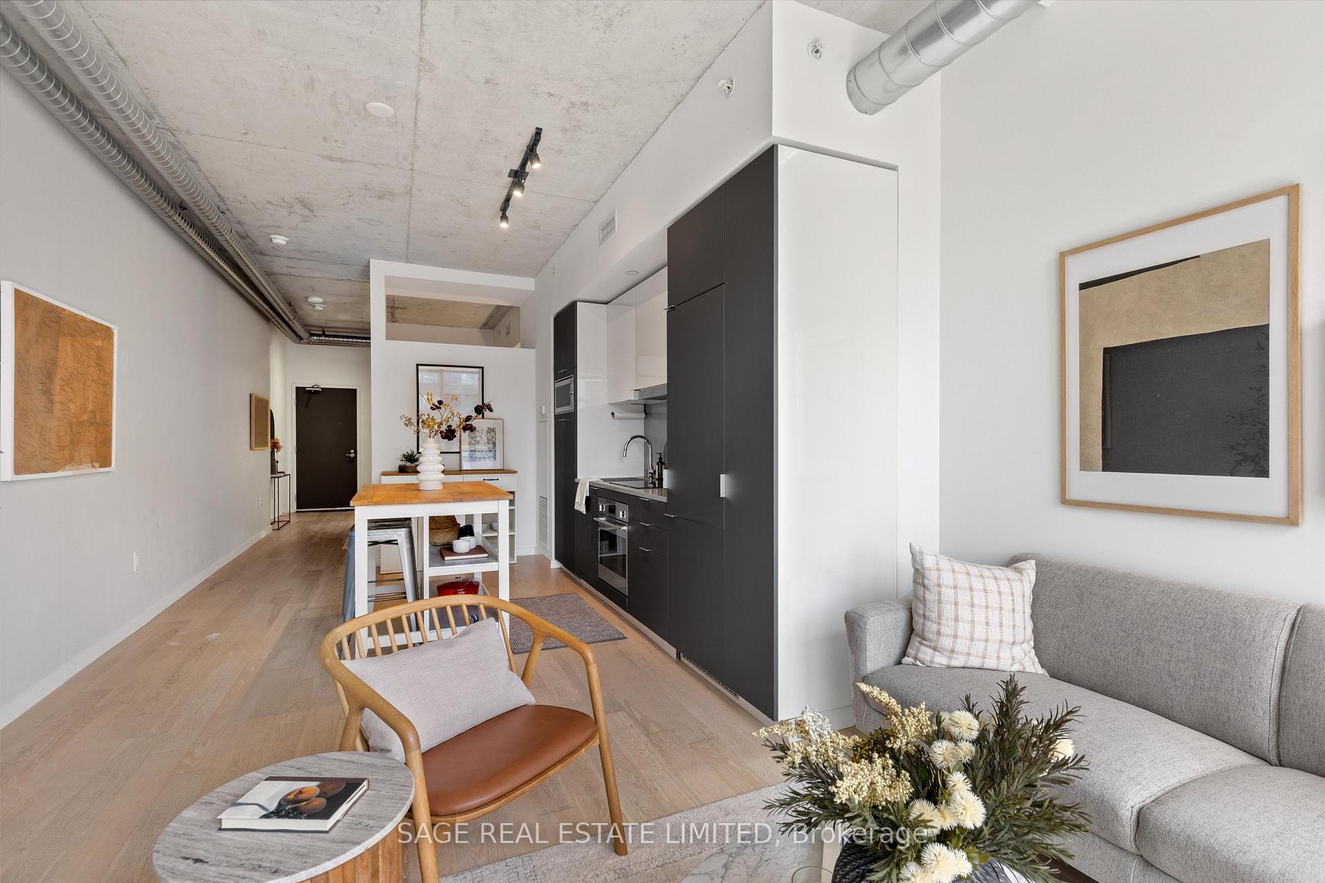 1 Bedroom Condo at 170 Bayview, Toronto For sale