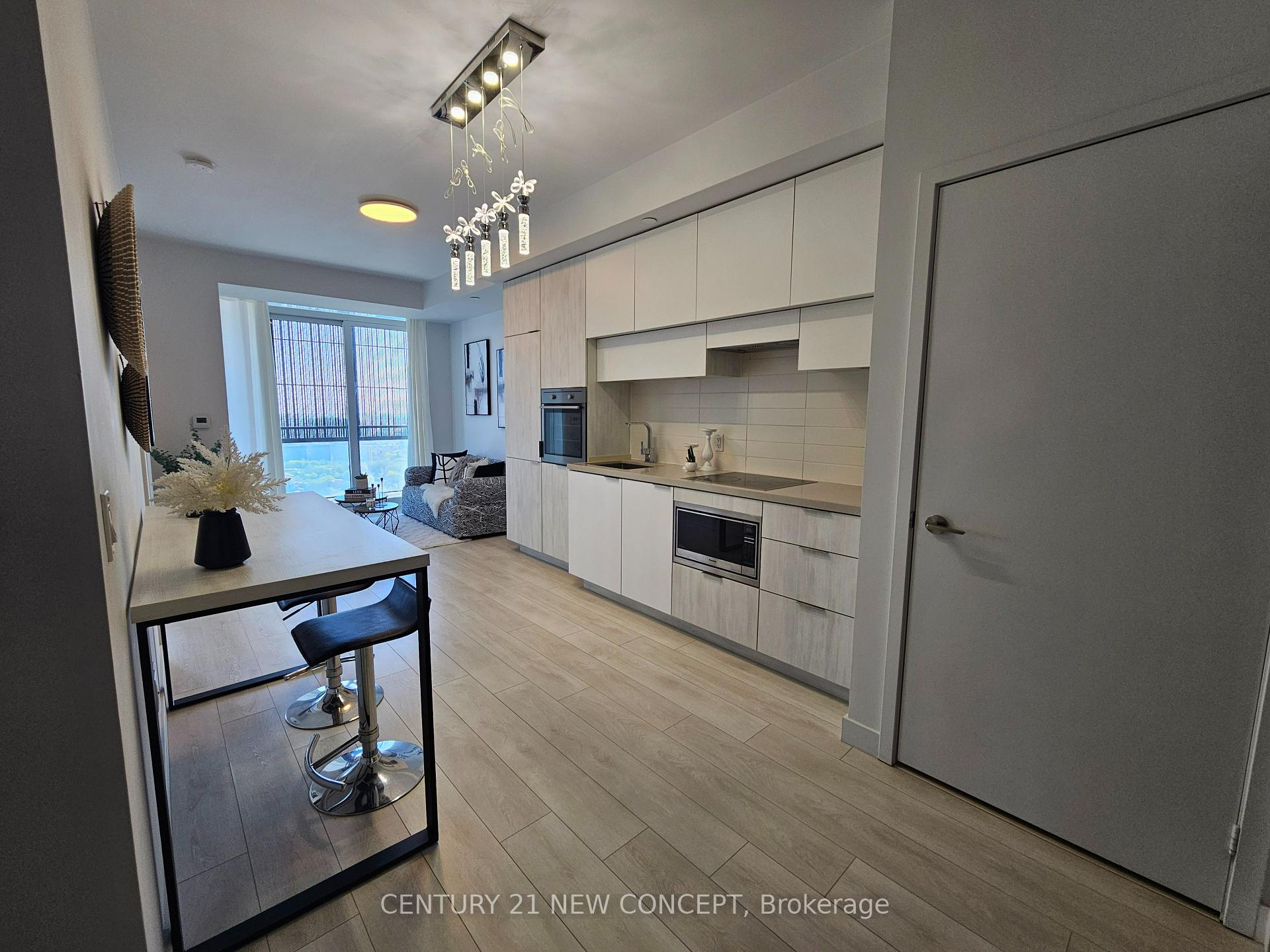 2 Bedrooms Co-op at 8 Eglinton, Toronto For sale