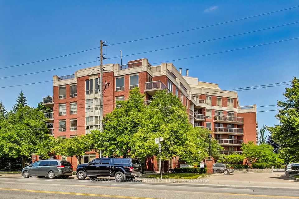 800 Sheppard