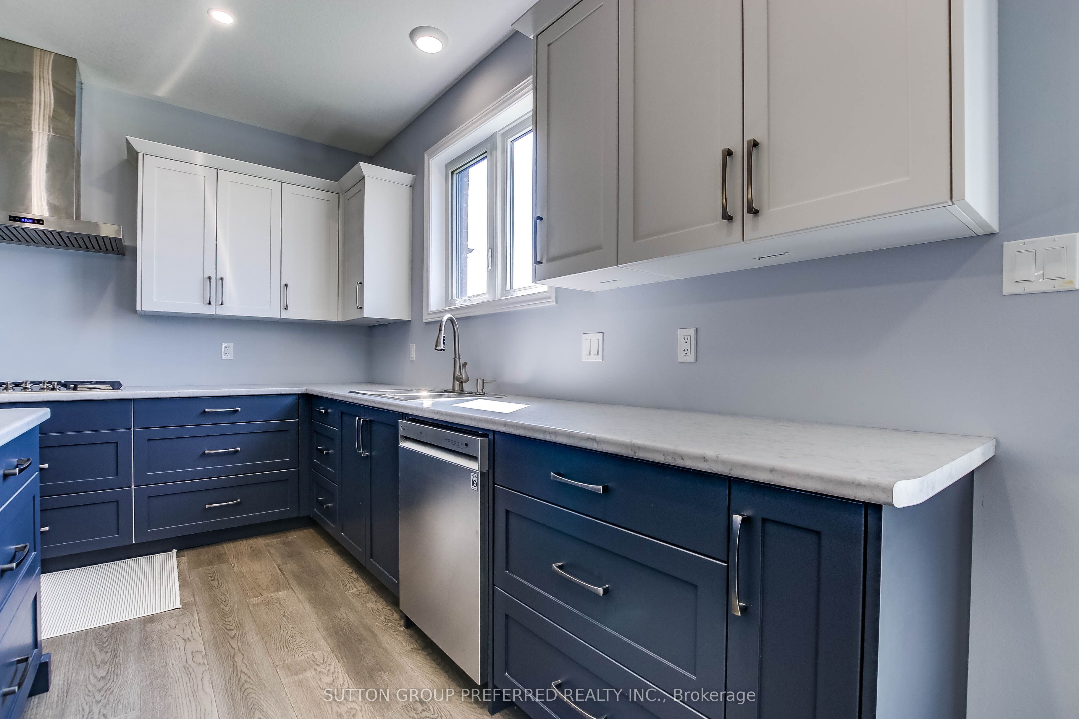 1005 Riverbend Road