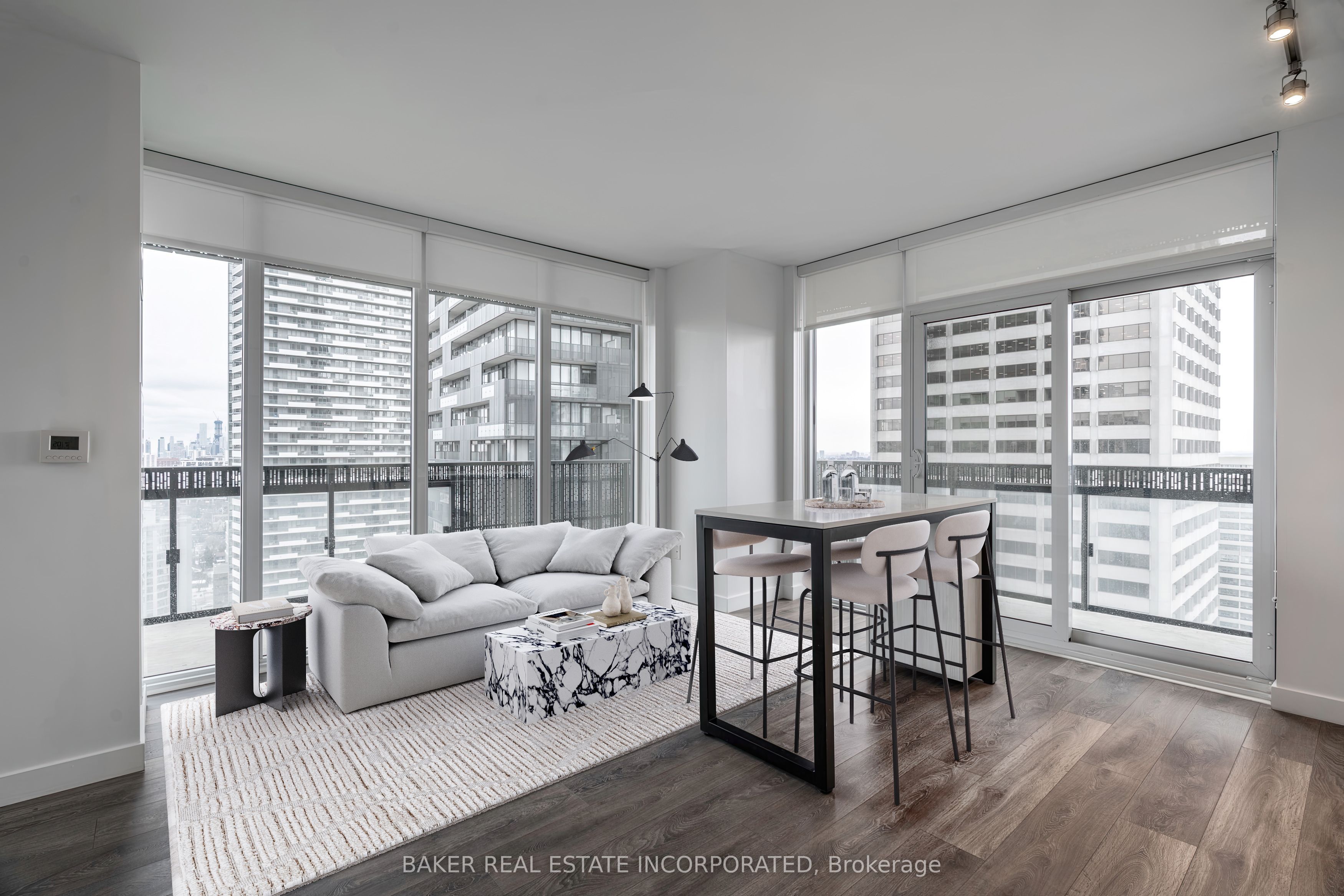 15 Roehampton Avenue, #2701