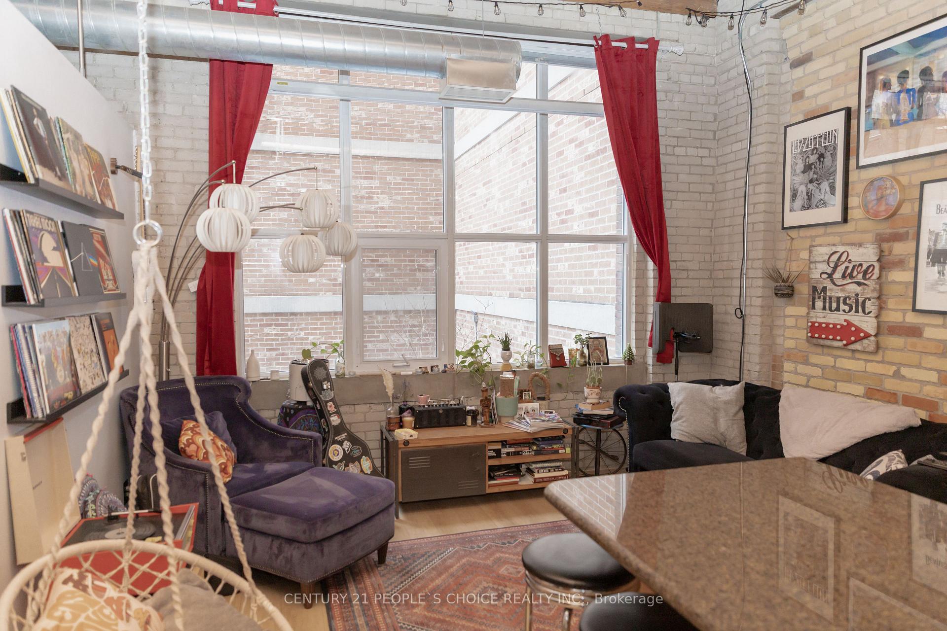 1 Bedroom Condo at 955 Queen,  Toronto For sale