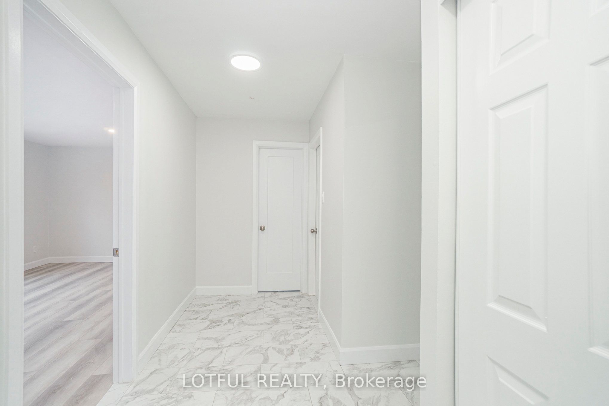 484 Queen Mary Street #6, Overbrook - Castleheights and Area 3502 - Overbrook/Castle Heights