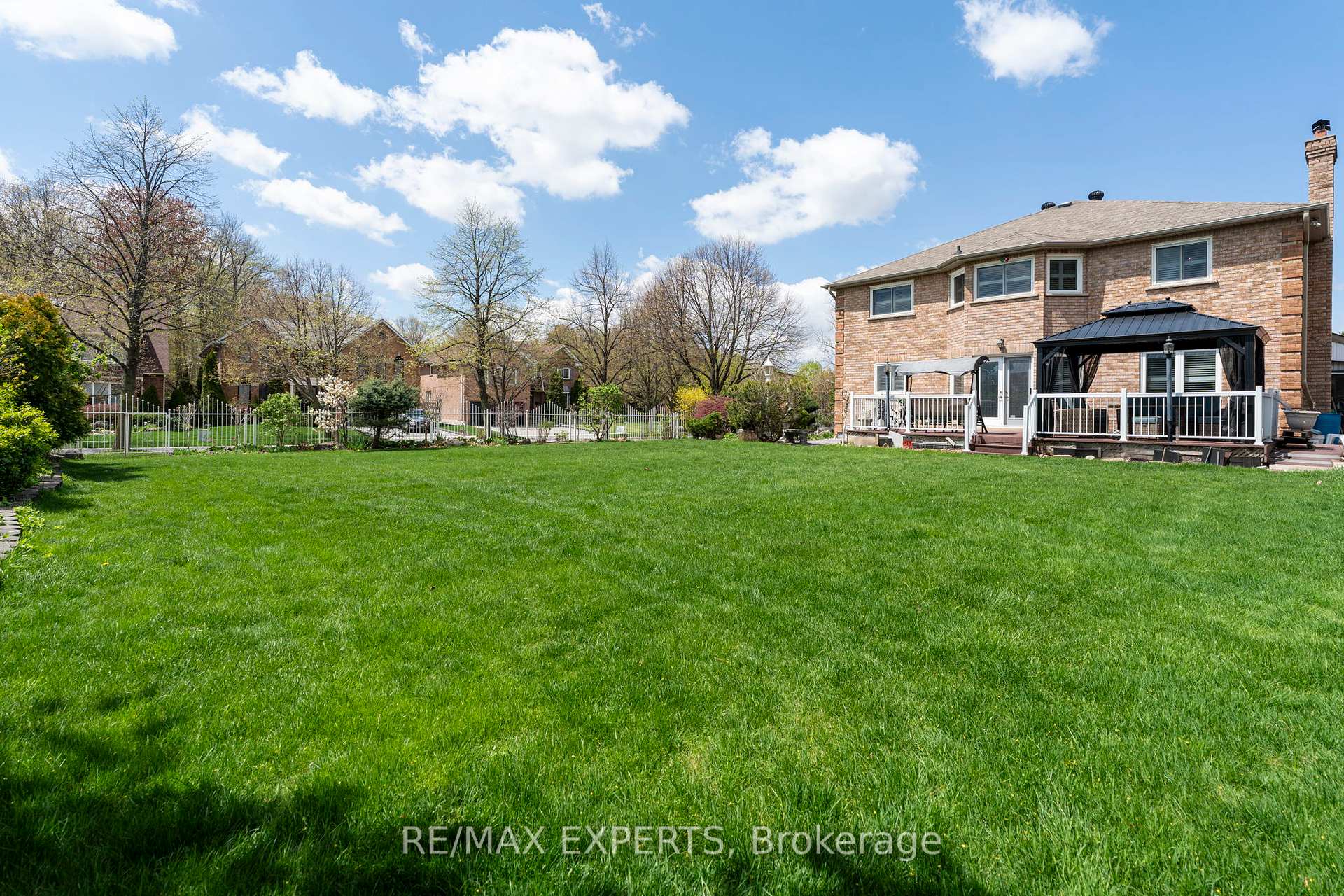 3623 East Park Court